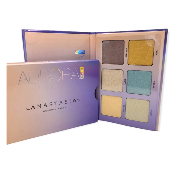 Anastasia Beverly Hills Aurora Glow Kit - Picture 1 of 15